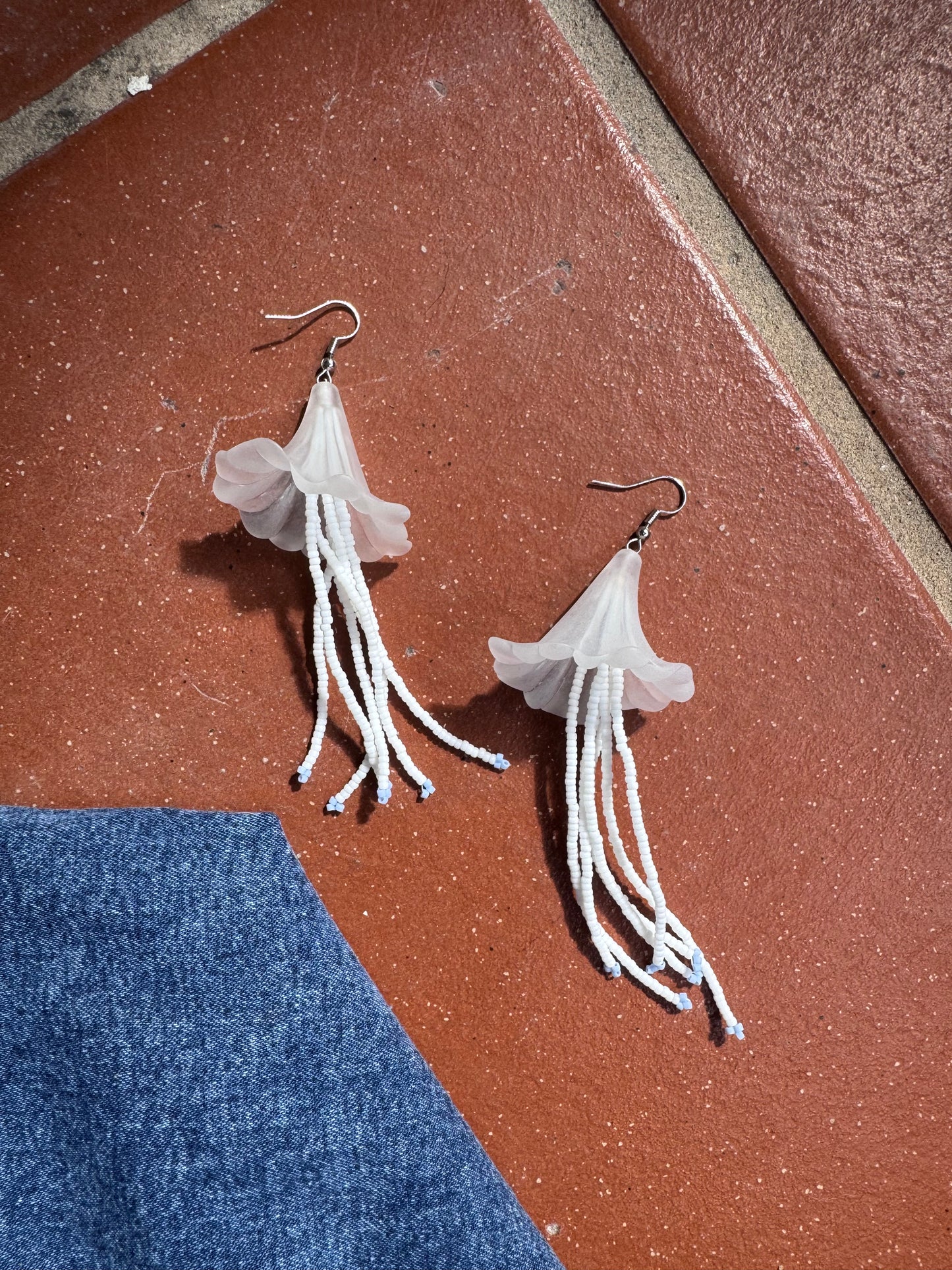 “Jellybloom” Beaded Flower Earrings