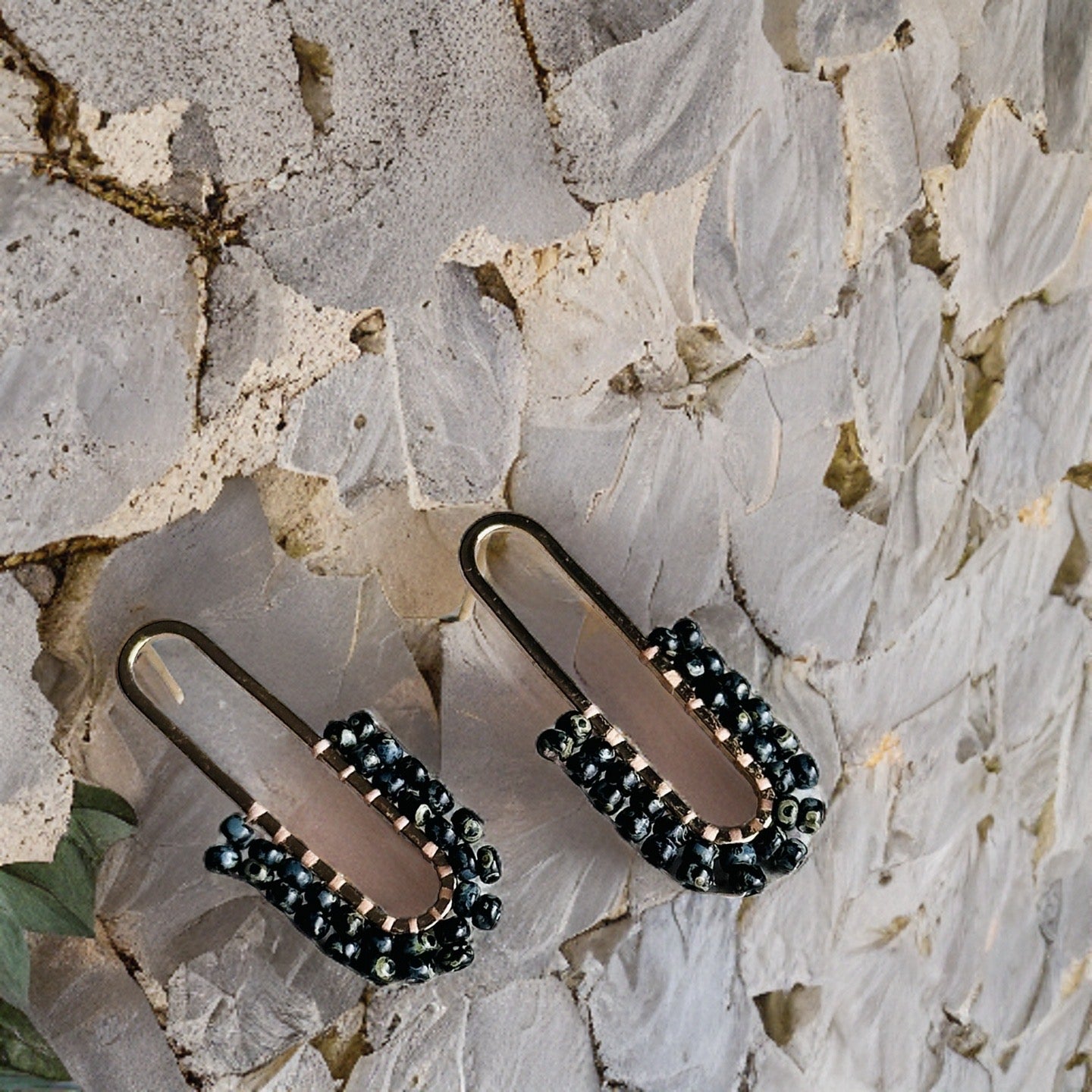Speckled black beaded earrings